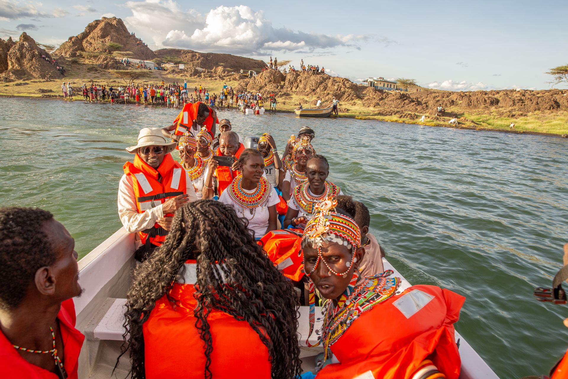 El-Molo community gathered on the lakeshore